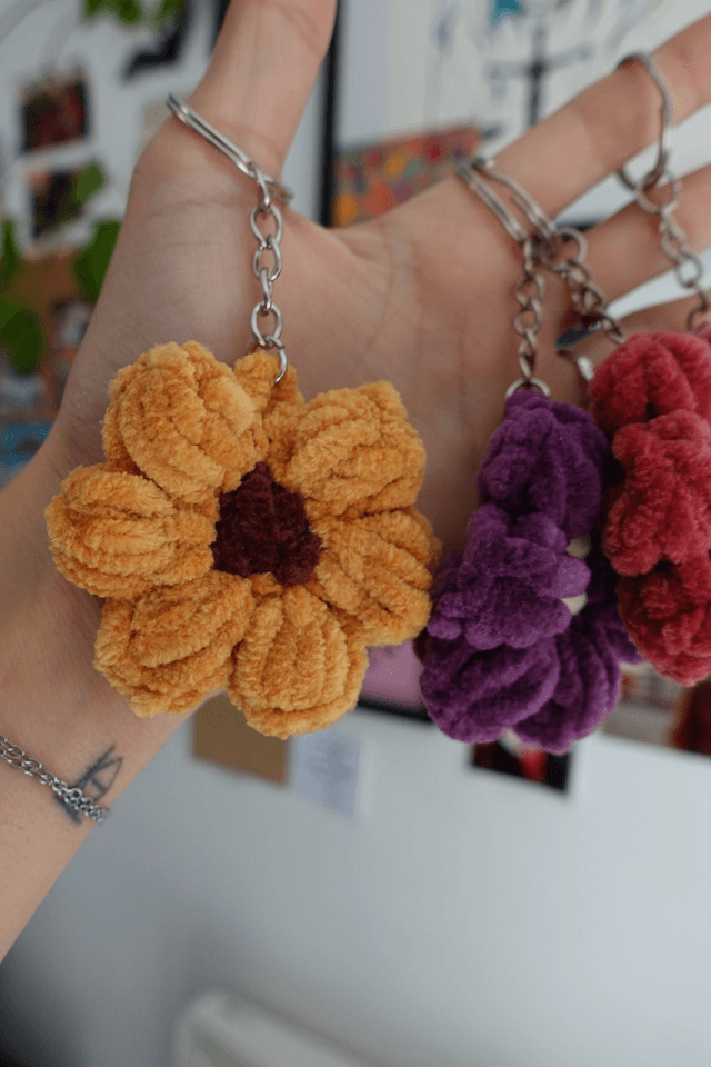Charm fleur en crochet🌼