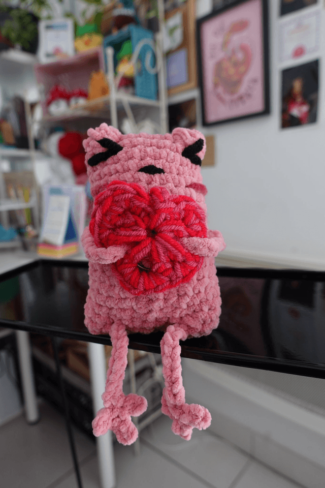 Froggy Lover : Grenouille rose en crochet pour déclarer son amour 