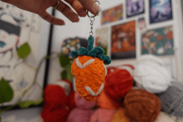 Cuties fruities | Charm de sac carotte en crochet 🥕