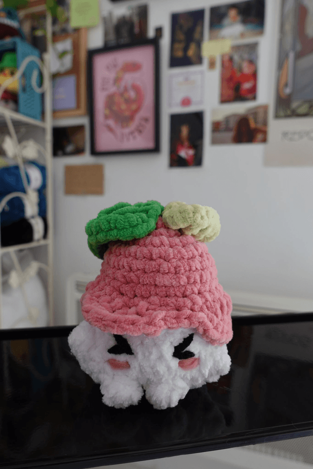 Eden, la florissante | Créature d'atelier tulipe en crochet pleines d'intentions