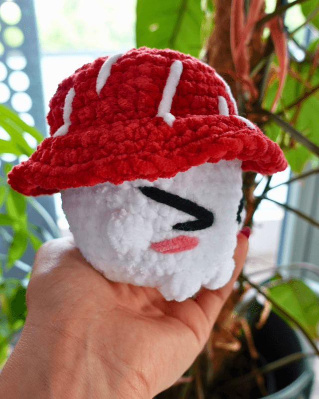 Fiona, l'optimiste | Créature d'atelier champignon en crochet pour t'émerveiller
