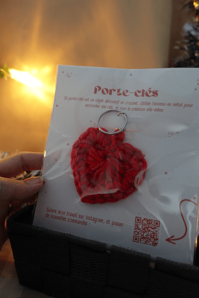 Porte-clés cœur rouge en crochet | Cadeau mignon et fait main